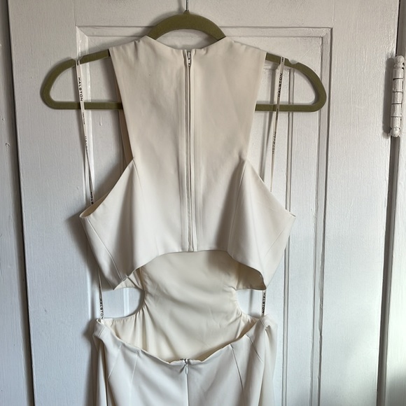 HALSTON Heritage Crepe Cut-out Back Sleeveless Maxi Dress - Picture 7 of 11